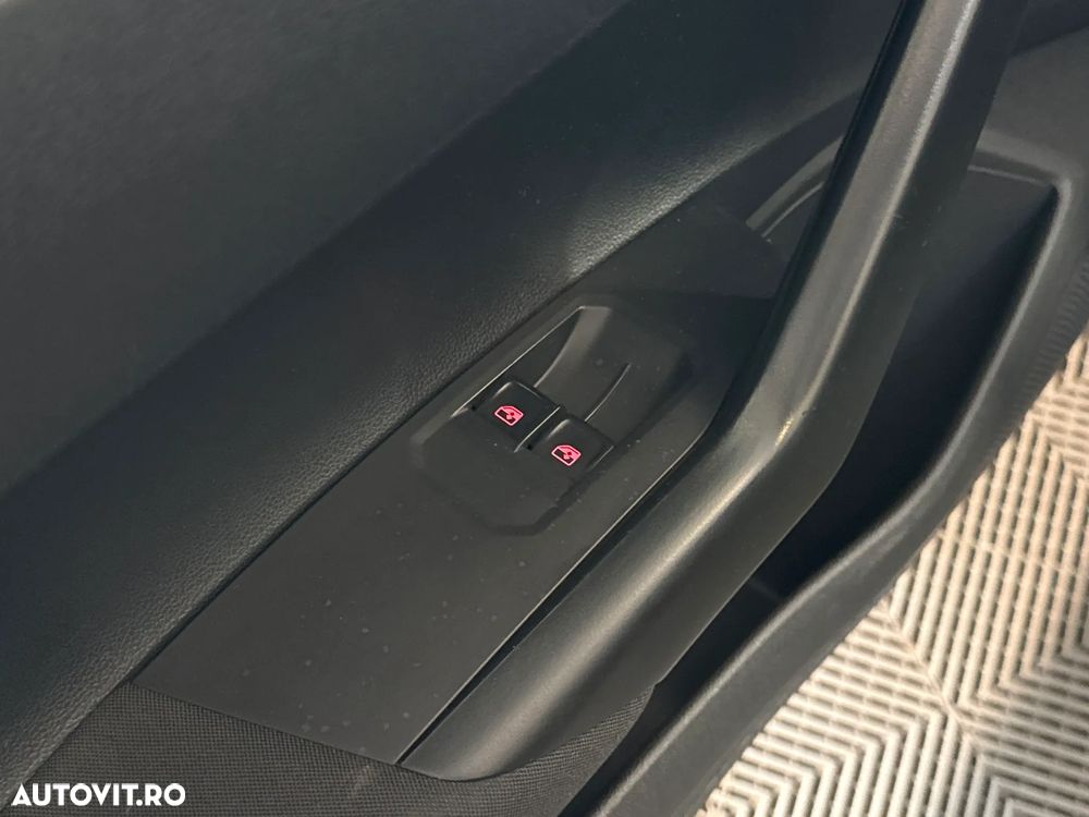 Volkswagen Polo - 14