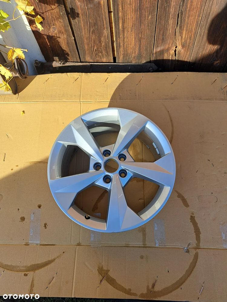 Felga aluminiowa Audi A3 S3 18 Cali 8Y0601025J 8Y0601025CP E-8.0Jx18H2-N ET 46 1x Alufelge Felge Wheel Audi A3 S3 - 2