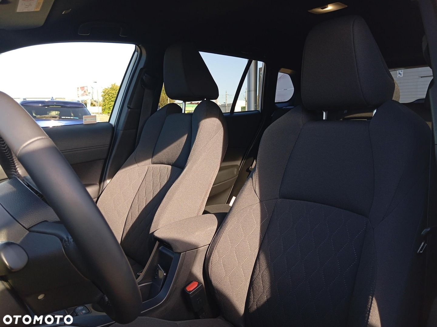 Toyota Corolla Cross - 22