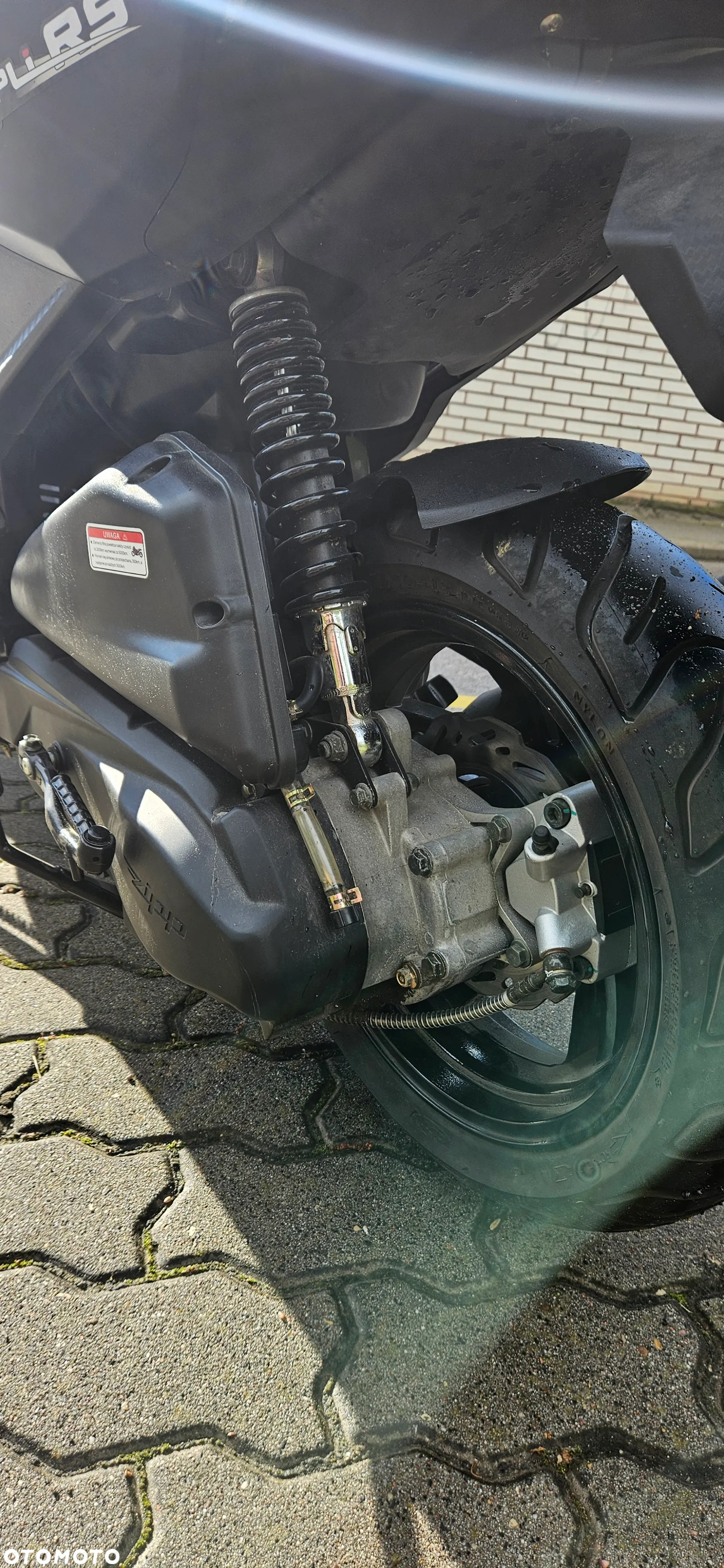 Zipp Inny - 6