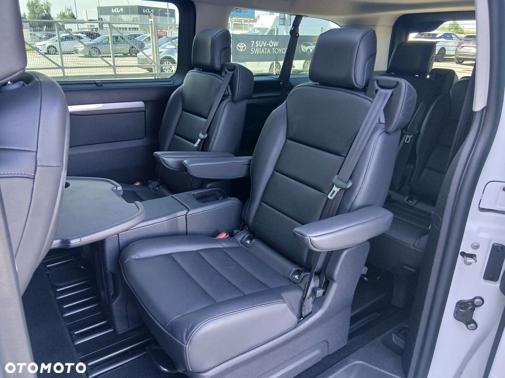 Toyota Proace Verso 2.0 D4-D Long VIP - 21