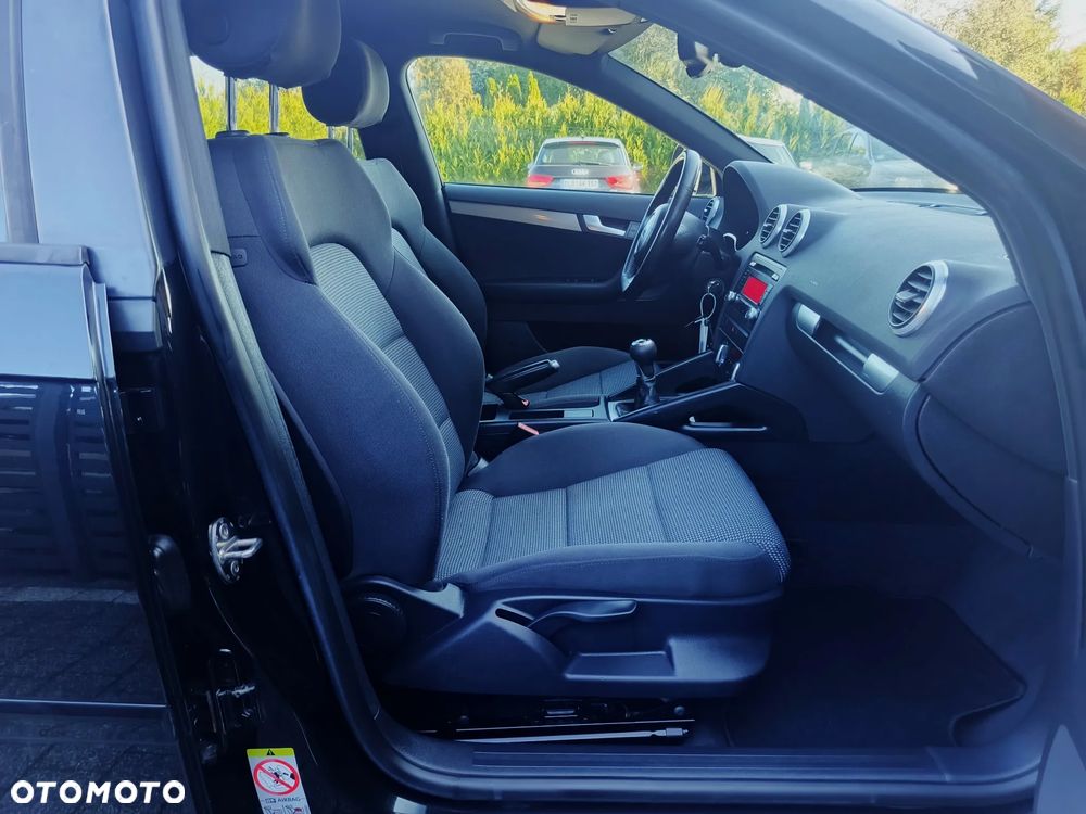 Audi A3 Sportback - 19