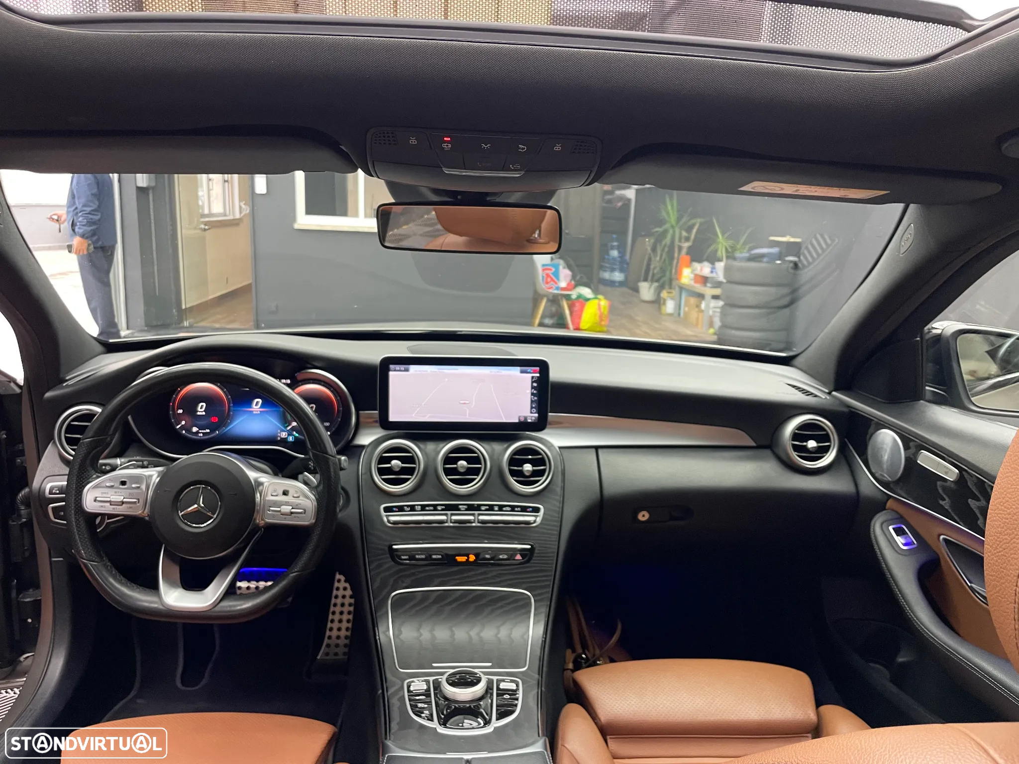 Mercedes-Benz C 300 de AMG Line - 18