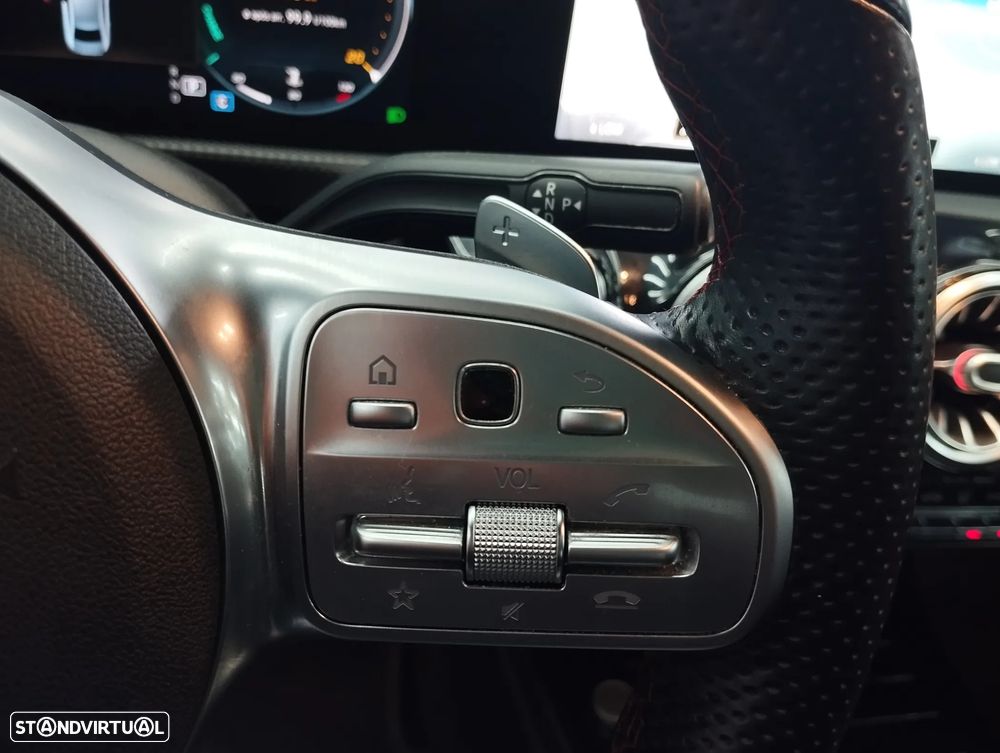 Mercedes-Benz A 180 Limousine d AMG Line Aut. - 23