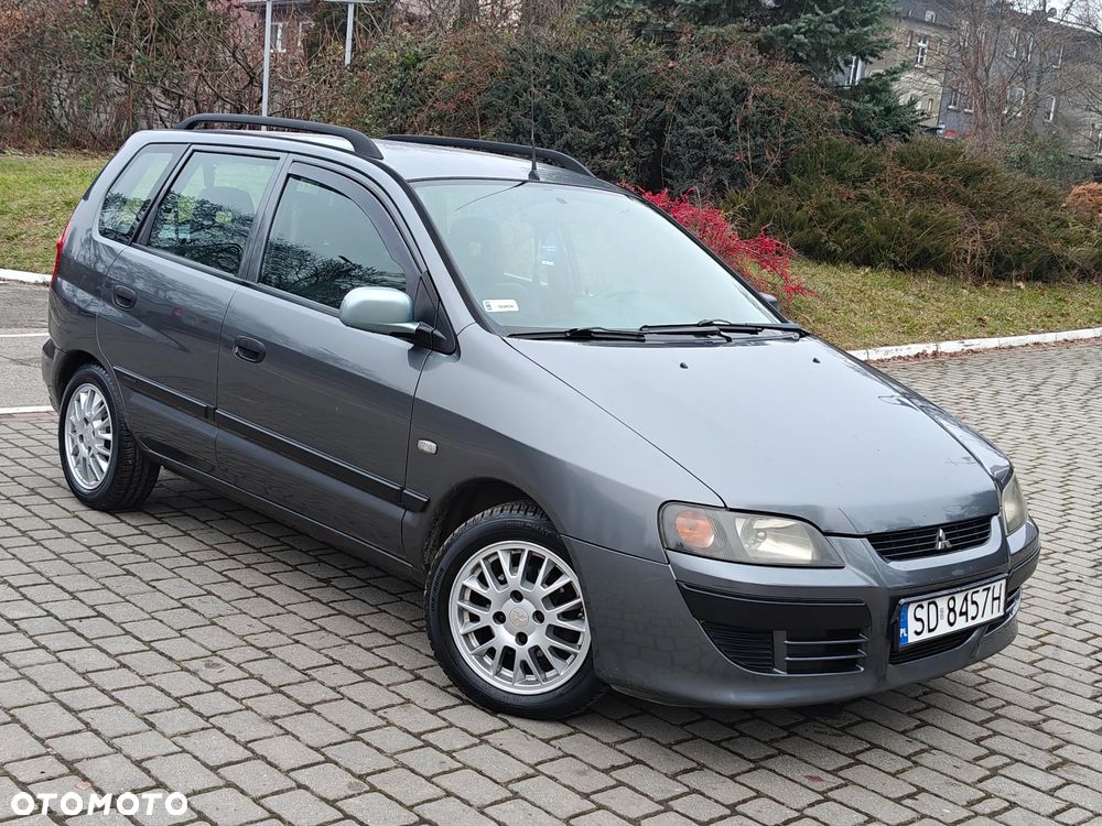 Mitsubishi Space Star 1.6 Intense - 1