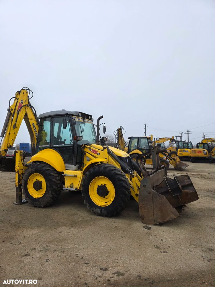 New Holland B115B 4x4x4 buldoexcavator full joystick - 2