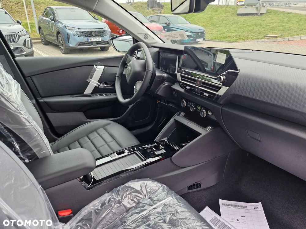 Citroën C4 1.2 mHEV Max eDCT6 - 3