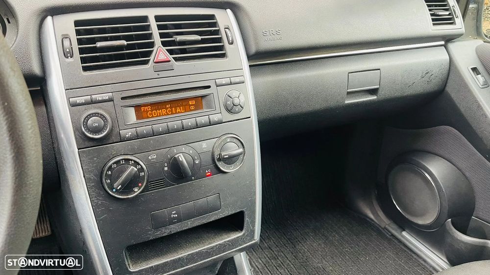 Mercedes-Benz B 180 CDI - 10