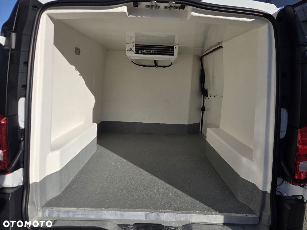 Mercedes-Benz VITO - 7