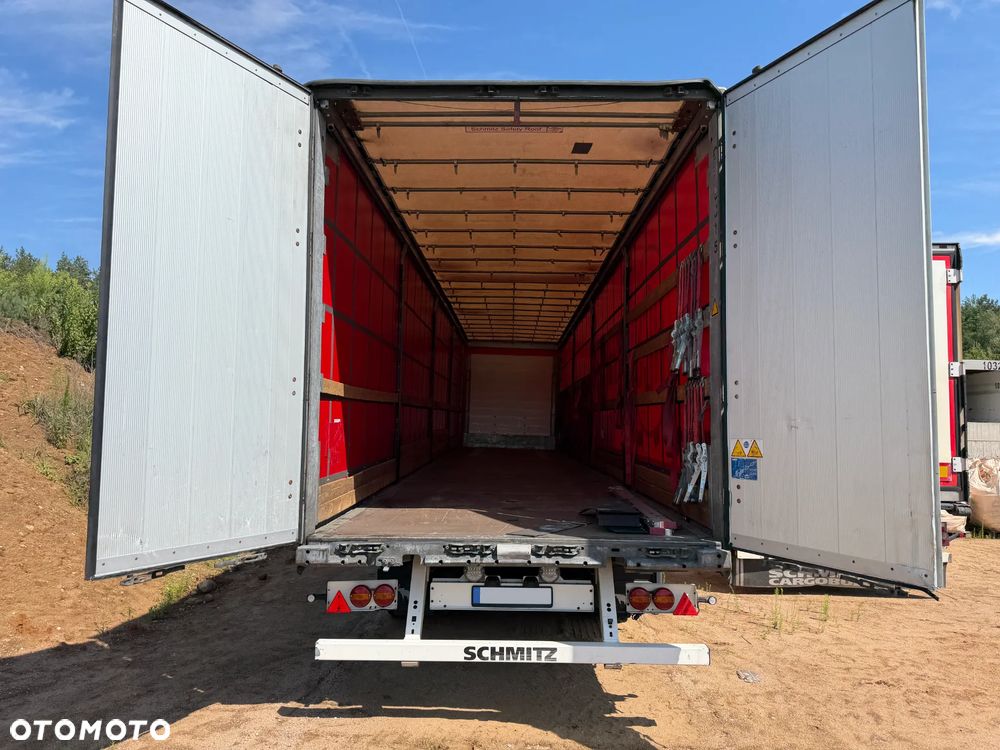 Schmitz Cargobull FIRANKA / OPONY JAK NOWE / Z PEŁNYM WYPOSAŻENIEM DO ZAŁADUNKU PASY, BELKI, MATY, NAROŻNIKI / KILKA SZTUK !! - 33