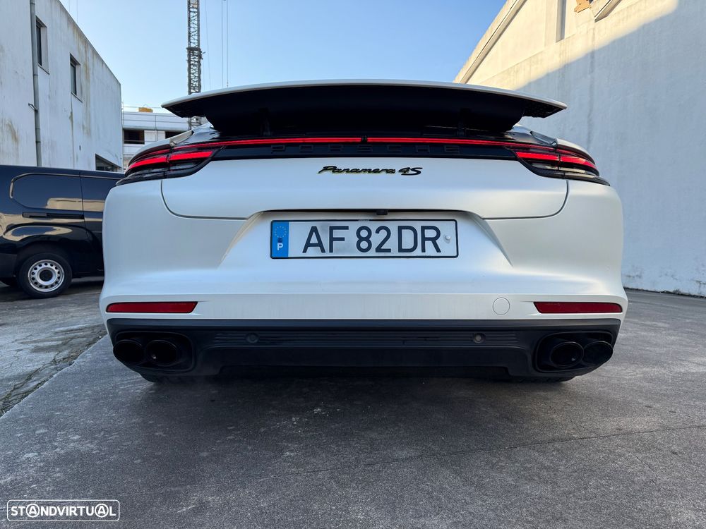 Porsche Panamera - 7