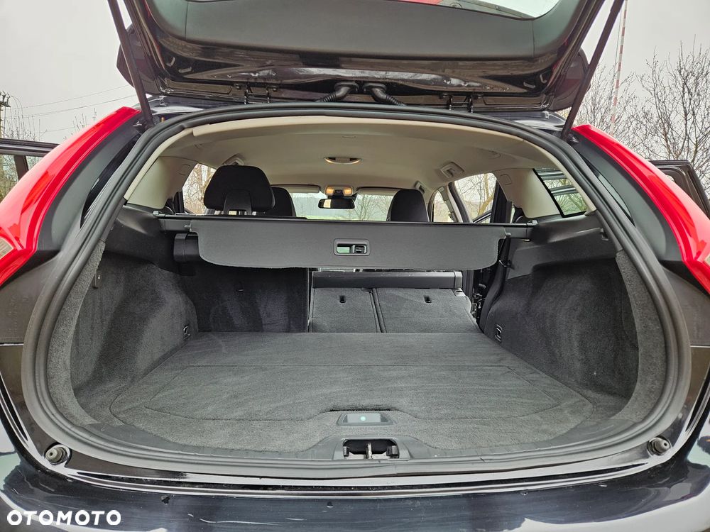 Volvo V60 D2 Kinetic - 25