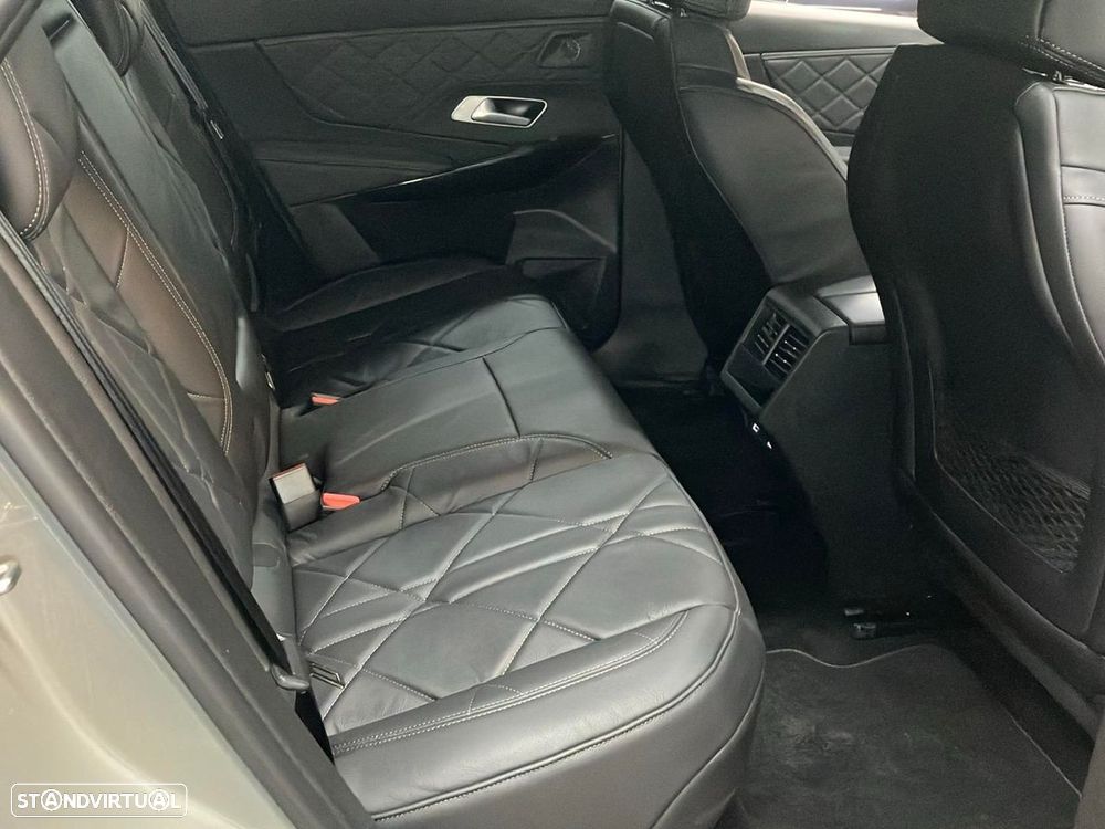 DS DS7 Crossback - 17