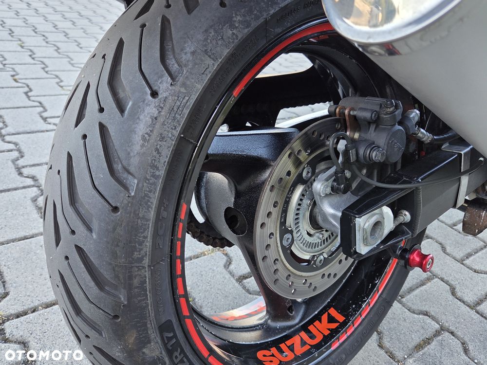 Suzuki Bandit - 19
