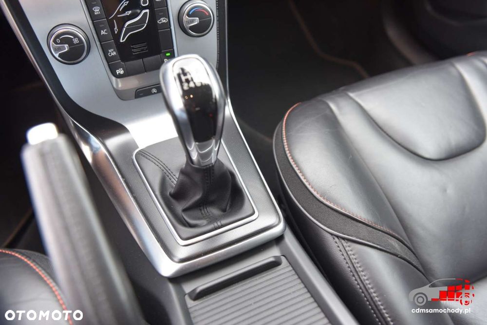 Volvo V40 - 30