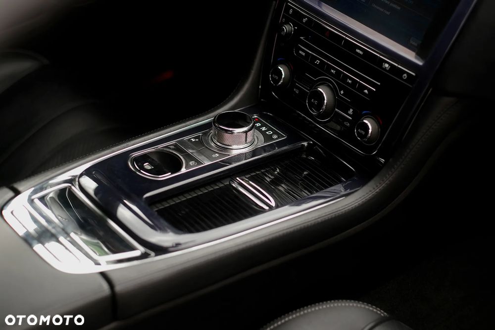 Jaguar XJ 5.0 V8 Kompressor Langversion Supersport - 18