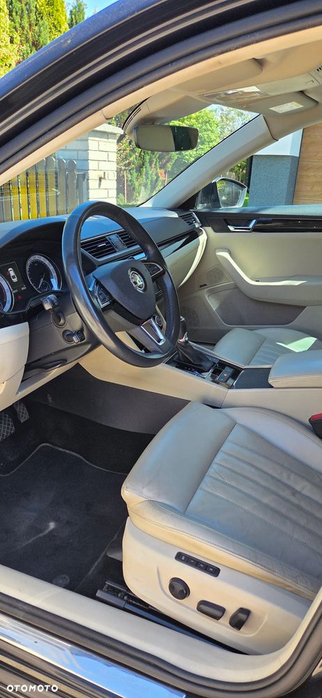 Skoda Superb 2.0 TSI L&K DSG - 3