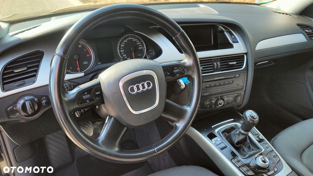 Audi A4 Avant 1.8 TFSI Ambition - 28