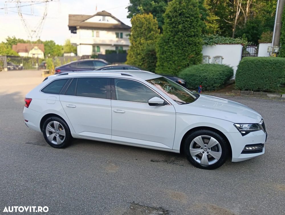 Skoda Superb 2.0 TDI DSG Sportline - 19