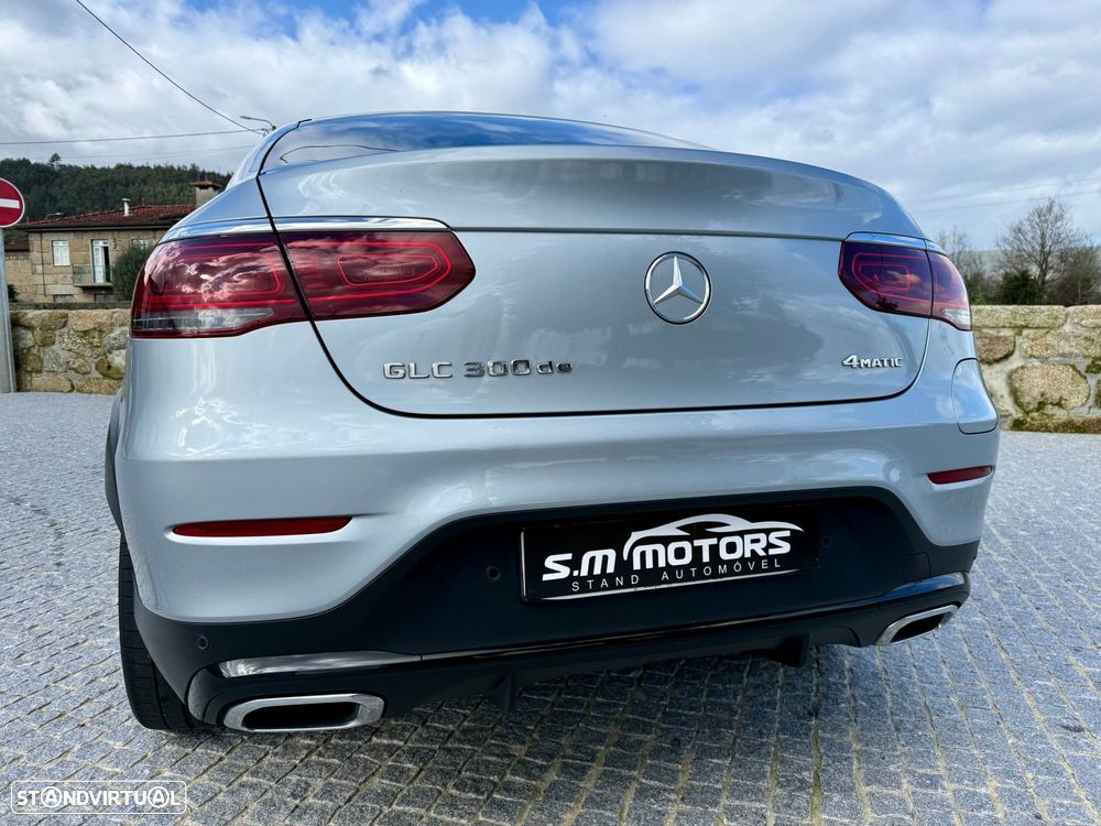 Mercedes-Benz GLC 300 de Coupe 4Matic 9G-TRONIC AMG Line - 6