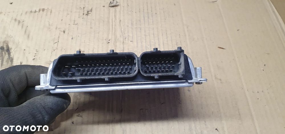 Komputer sterownik silnika Audi A6 C5 2.4 4B0907552F - 2
