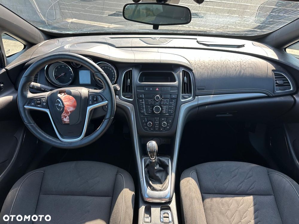 Opel Cascada 1.4 T Cosmo EU6 - 8