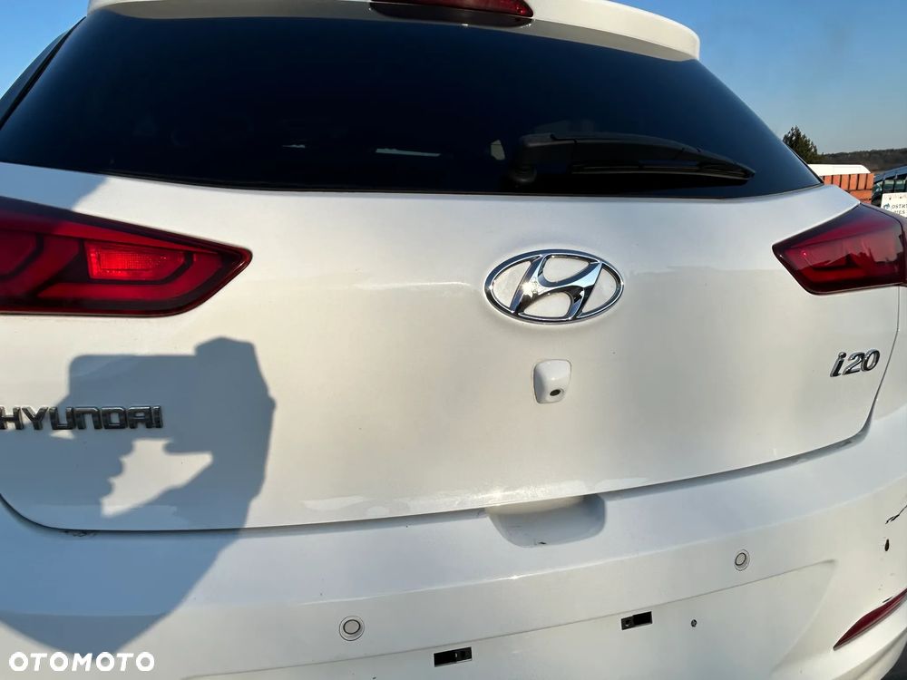 Hyundai i20 - 17