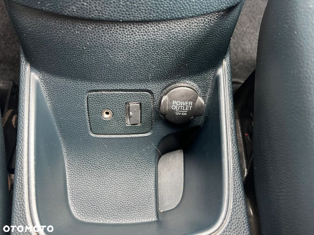 Ford Fiesta - 33