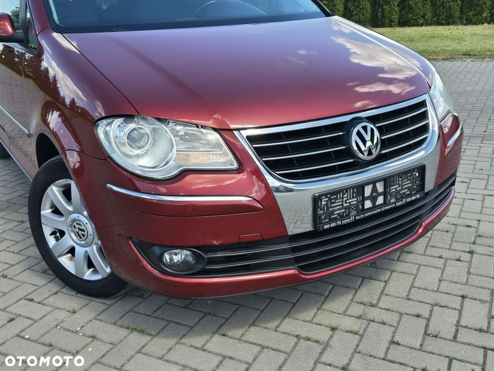Volkswagen Touran - 5