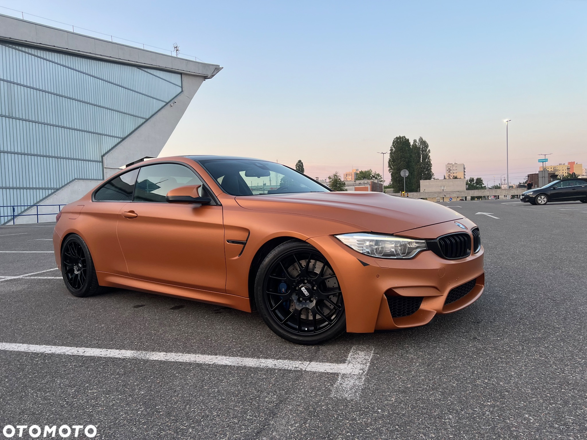 BMW M4 Coupe DKG - 6
