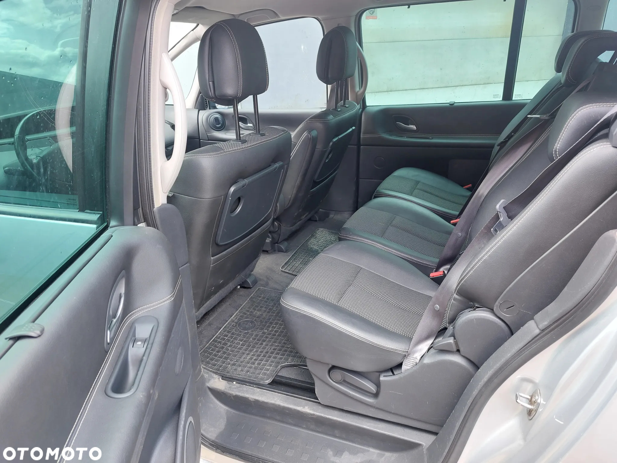 Renault Espace 2.0 dCi FAP Dynamique - 8