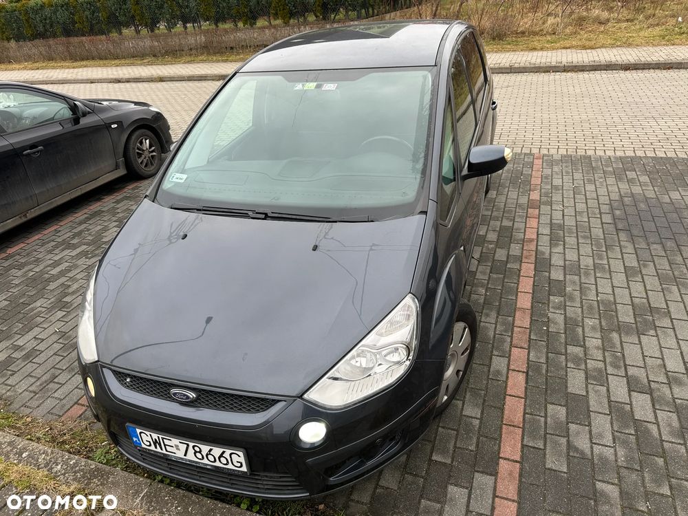 Ford S-Max 2.0 TDCi DPF Ambiente - 10