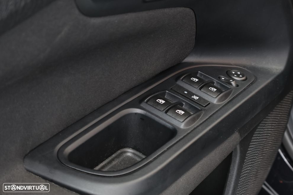 Fiat Tipo Station Wagon Cross 1.0 GSE T3 Cross - 25