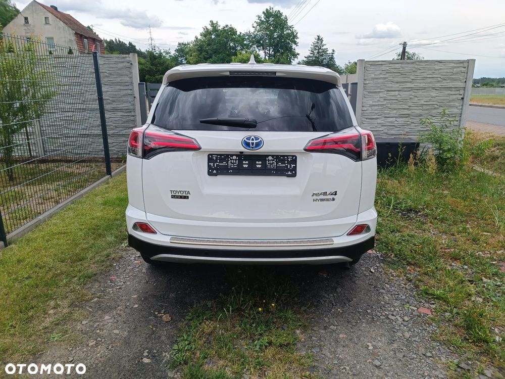 Toyota RAV4 Hybrid Premium 4x4 - 9