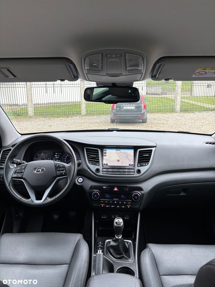 Hyundai Tucson 2.0 CRDI BlueDrive Style 2WD - 14