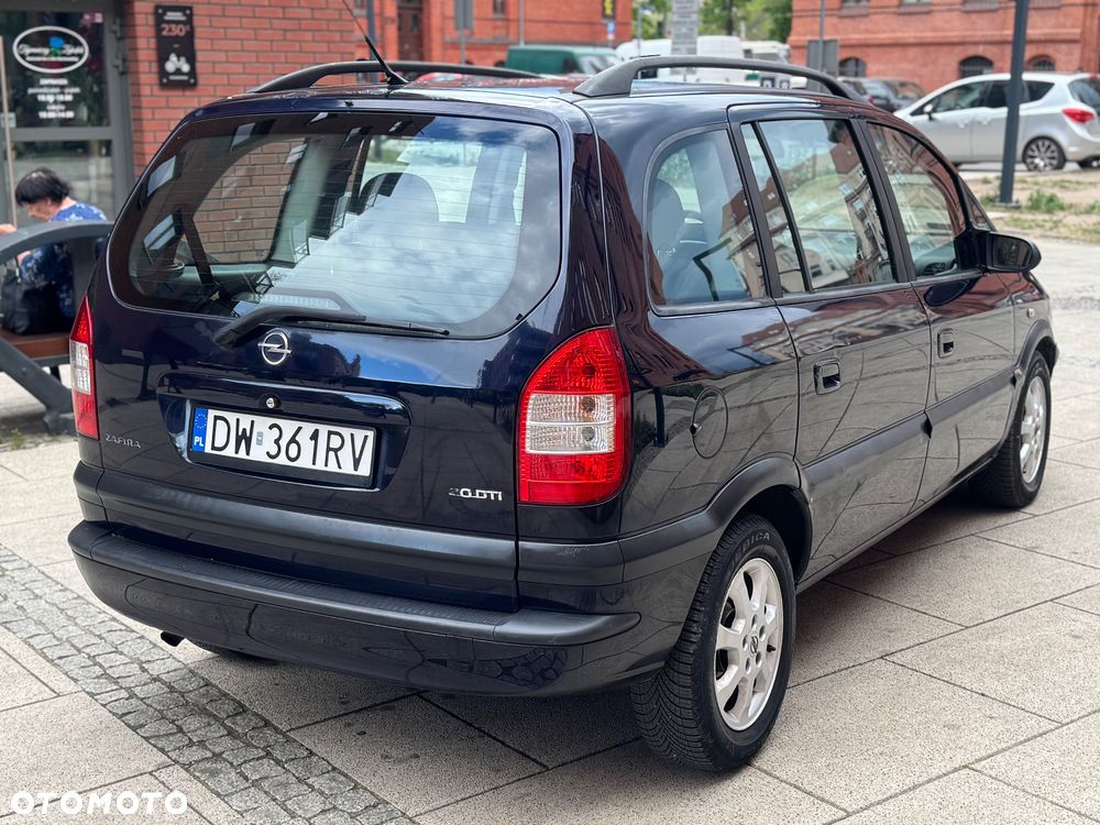Opel Zafira - 3