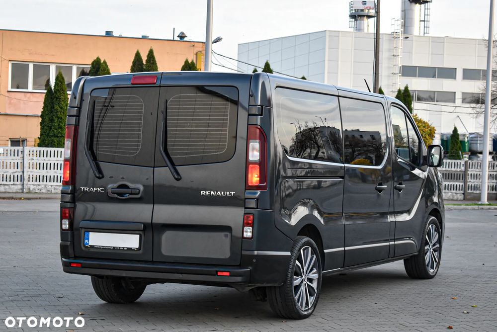 Renault Trafic - 21