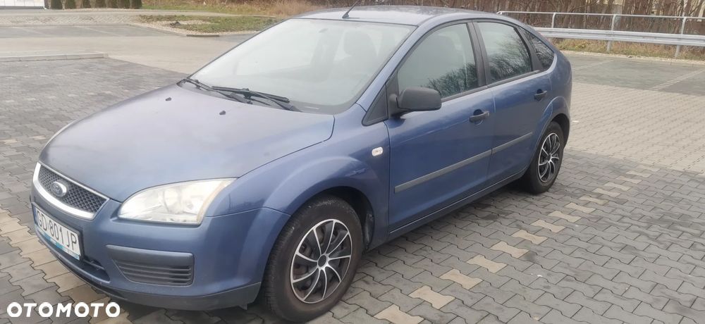 Ford Focus 1.6 16V Style - 22
