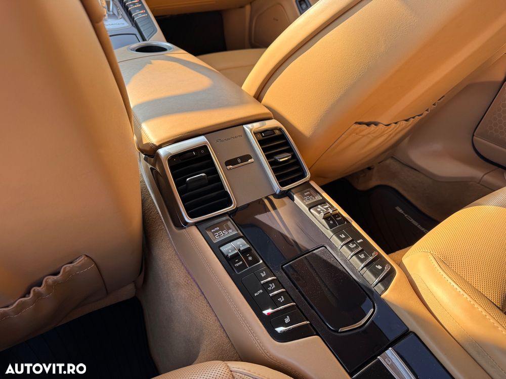 Porsche Panamera 4S Executive PDK - 9