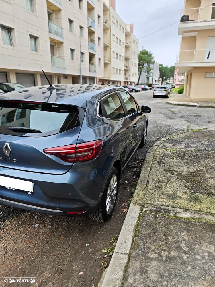 Renault Clio - 9