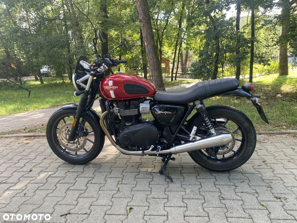 Triumph Street Twin - 5