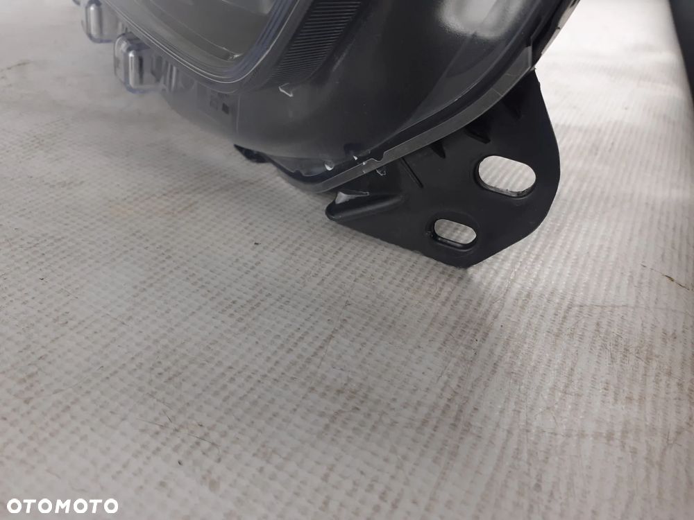Lampa Volvo XC40 prawa Mid led 31655990 - 7