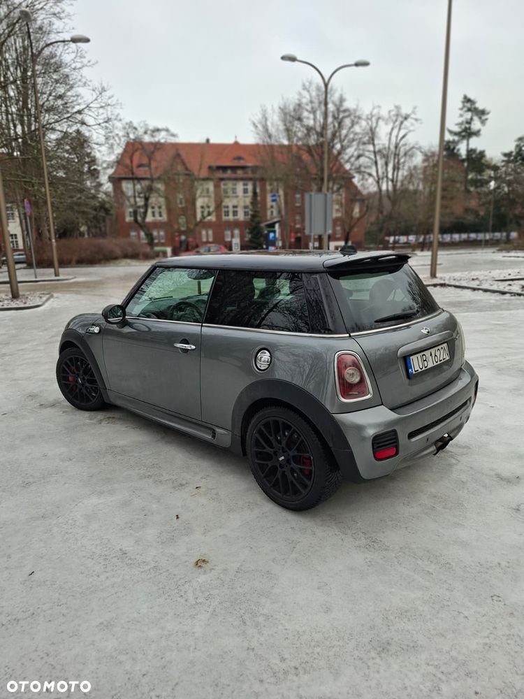MINI John Cooper Works Standard - 3