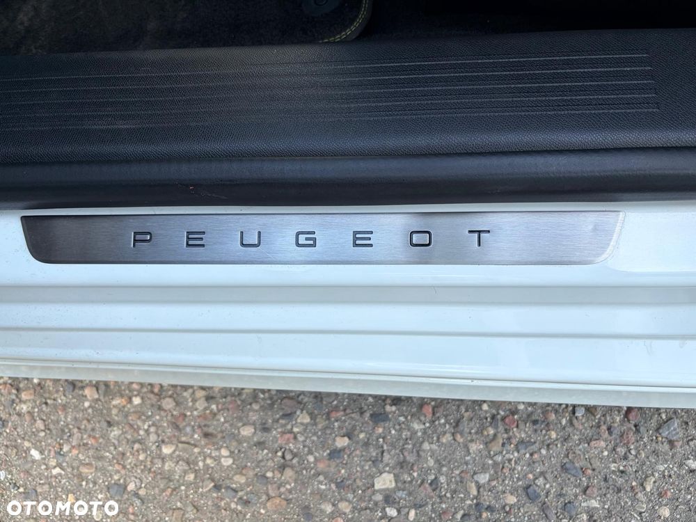 Peugeot 308 - 19
