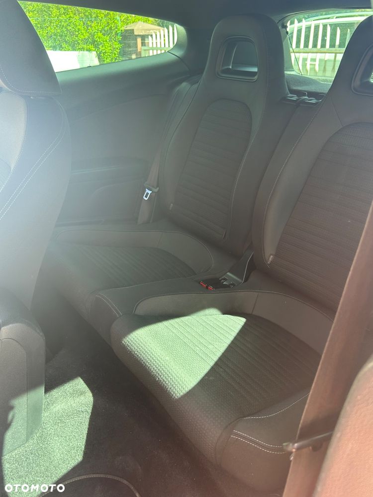 Volkswagen Scirocco ver-2-0-tsi-dsg - 14