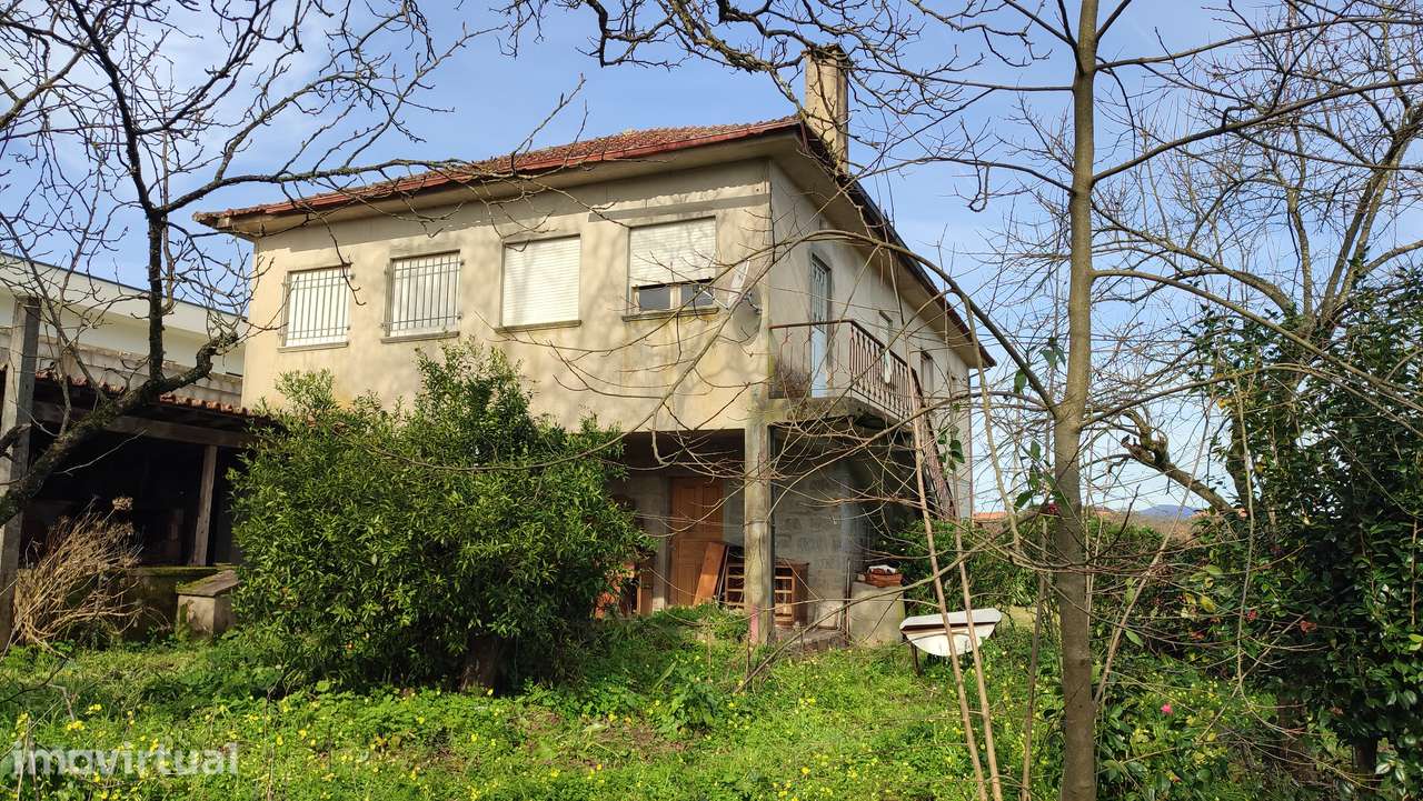 Moradia individual, com terreno, em Rendufe, Amares - Grande imagem: 2/53