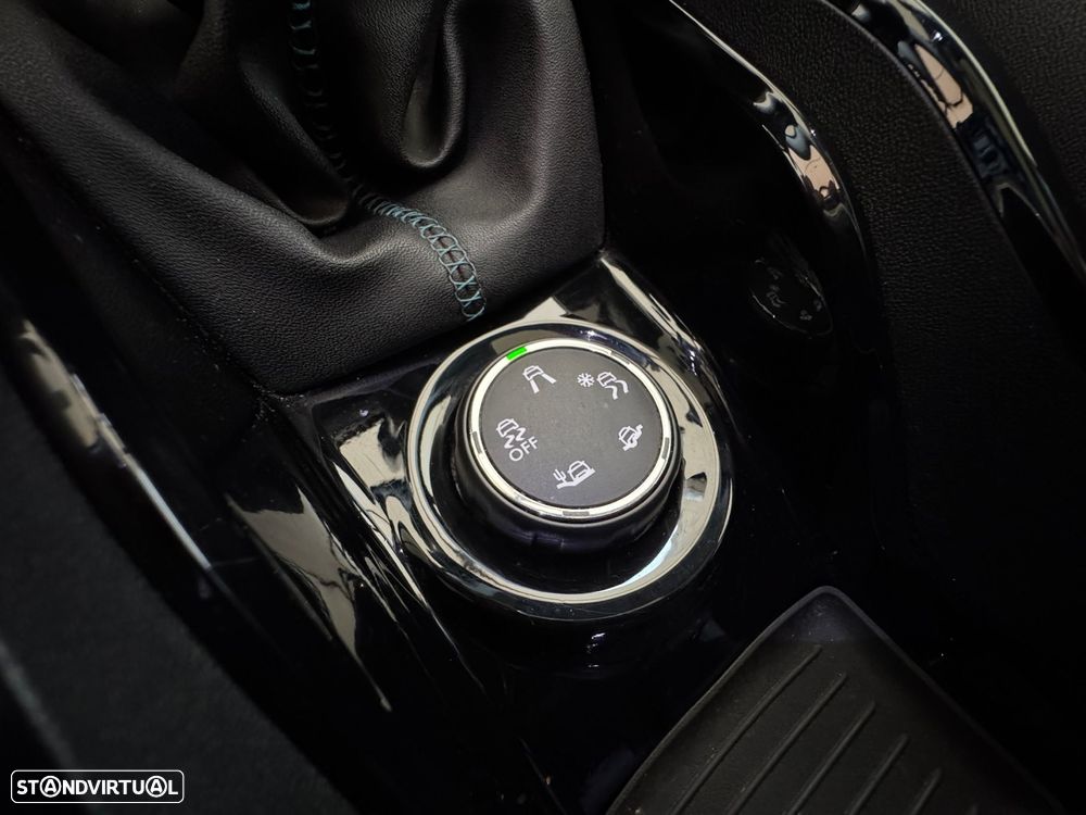 Peugeot 2008 1.2 PureTech Allure - 20