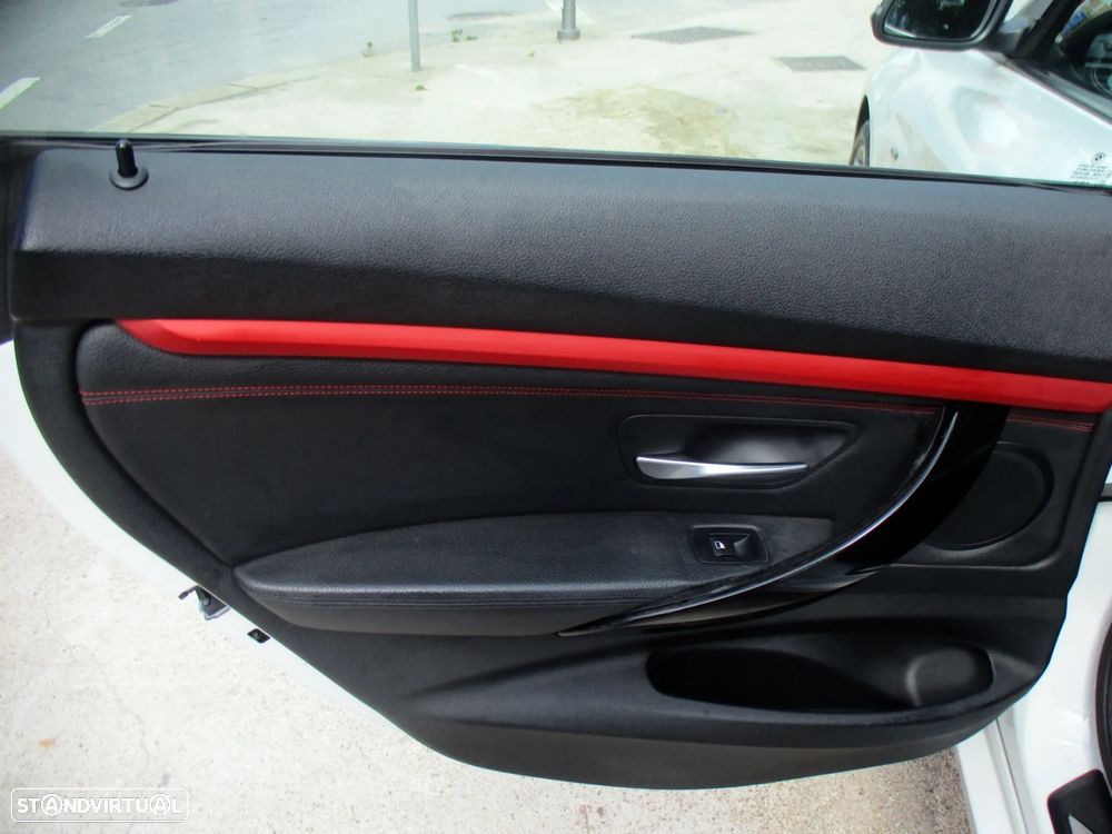 BMW 318 Gran Turismo d Auto Line Sport - 29