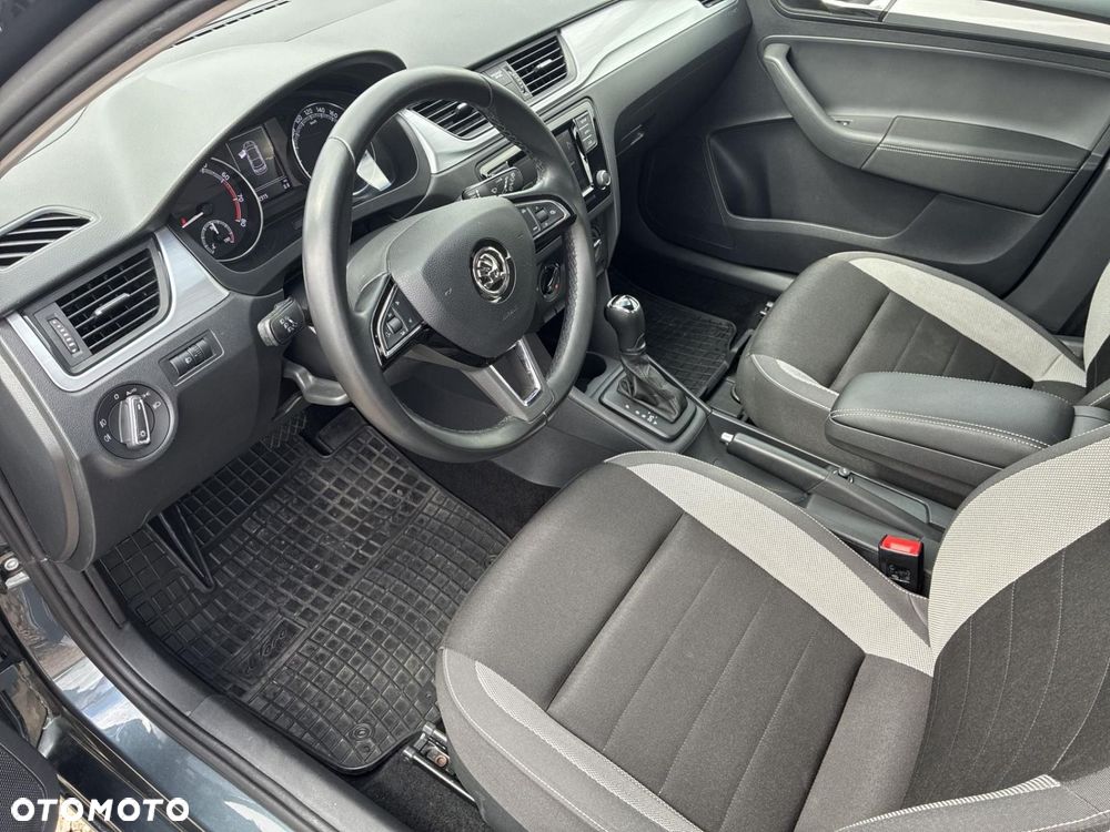 Skoda RAPID - 10
