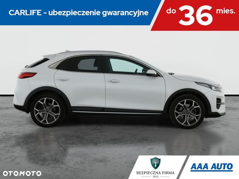 Kia XCeed - 8
